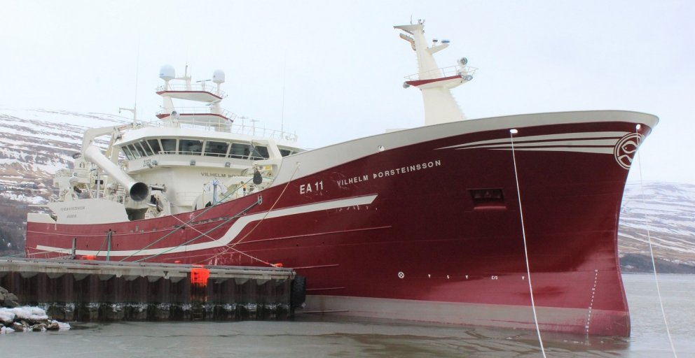 Vilhelm Þorsteinsson EA í heimahöfn - Akureyri - að lokinni loðnuvertíð/mynd samherji.is