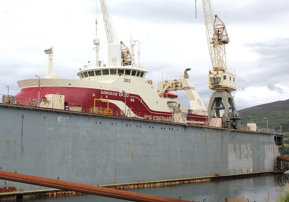 Björgúlfur EA 312 í flotkví Slippsins á Akureyri/ myndir samherji.is