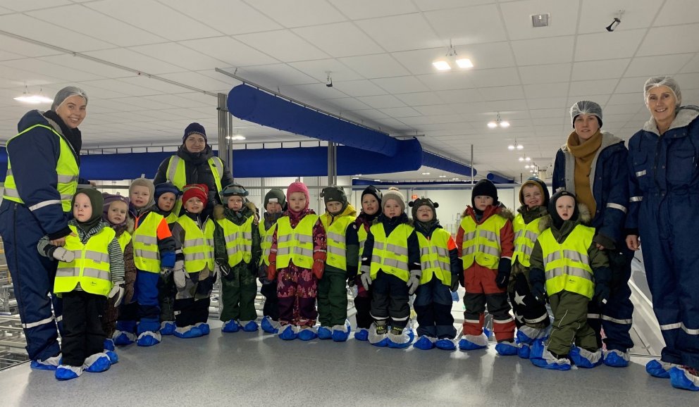 Hópurinn kynnti sér starfsemi fiskvinnslu Samherja á Dalvík