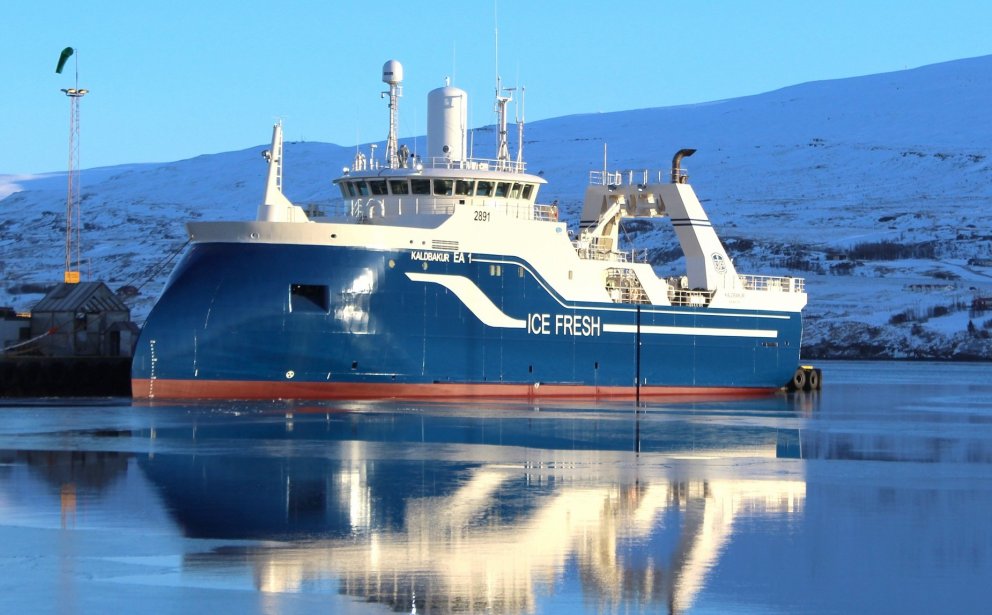 Kaldbakur EA 1 nýskveraður og flottur / myndir samherji.is /Slippurinn