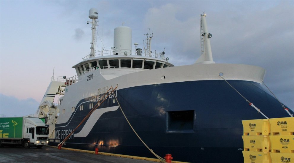 Kaldbakur EA við bryggju á Akureyri, skömmu fyrir brottför/myndir samherji.is