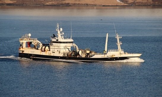 Guðlaugur Björn Birgisson náði meðfylgjandi mynd af Margreti EA á siglingu inn Norðfjörð til lönduna…