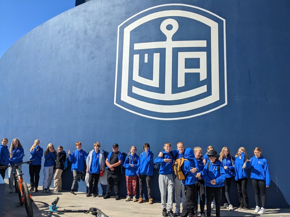 Nemendur Sjávarútvegsskóla unga fólksins heimsóttu m.a. ÚA á Akureyri/myndir:aðsendar